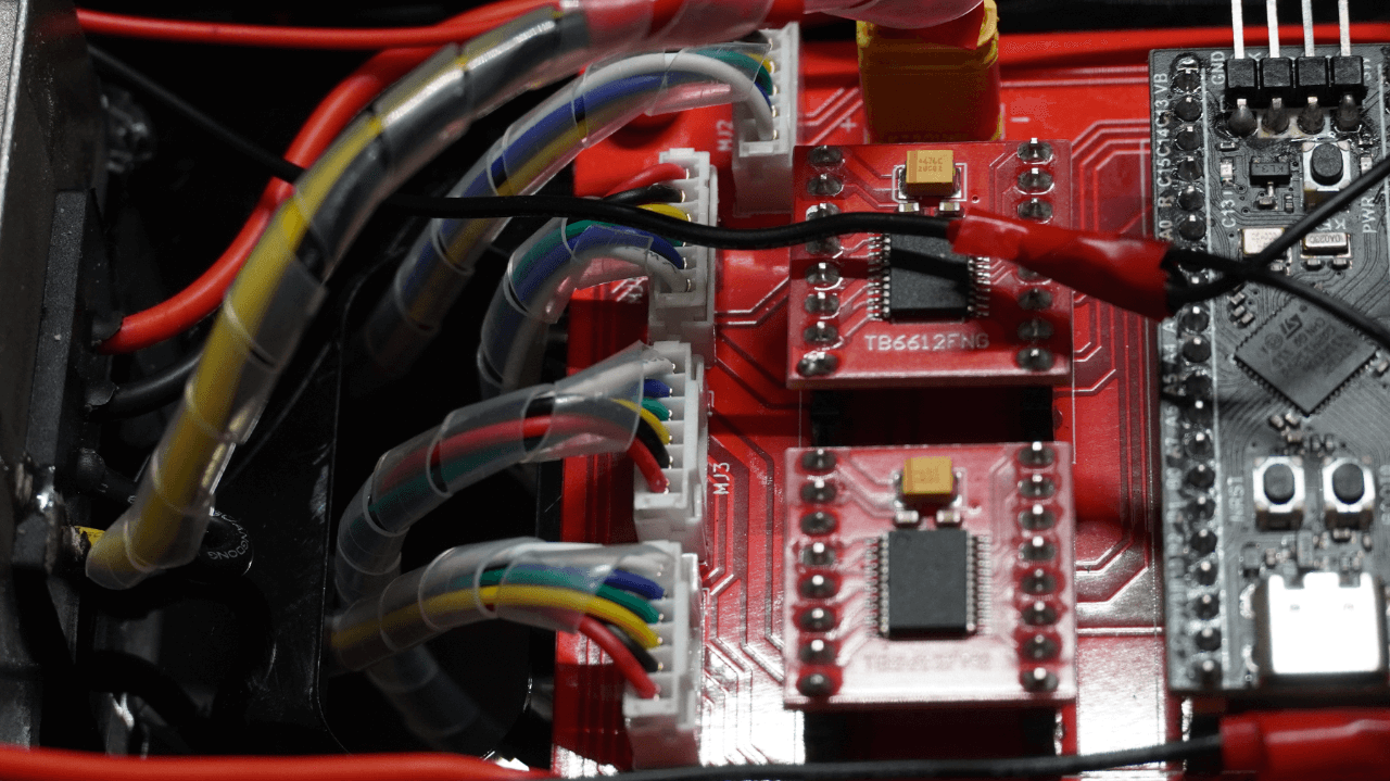 Image of the connectors on the controller board